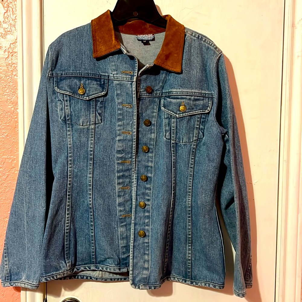 Jean Jacket with Brown Suede-like Collar
